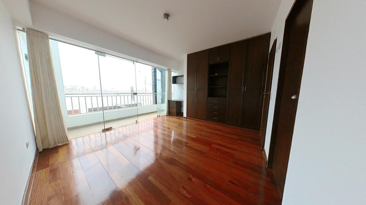 VENTA DE LINDA CASA EN PIMENTEL